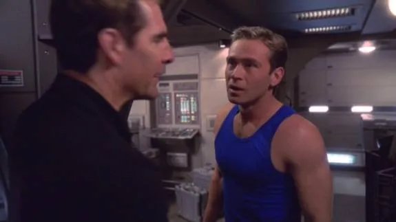 Szenenbild aus der %26bdquo;Star Trek: Enterprise%26ldquo;-Episode %26bdquo;Acquisition%26ldquo;. &copy; UPN