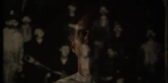 Boyd (Walton Goggins) im Spiegel seiner Herkunft &copy; FX