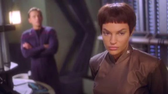 Szenenbild aus der %26bdquo;Star Trek: Enterprise%26ldquo;-Episode %26bdquo;Oasis%26ldquo;. &copy; UPN