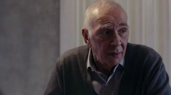 Gabriel (Frank Langella) ist der neue und alte Kontaktmann der Jennings. © FX
