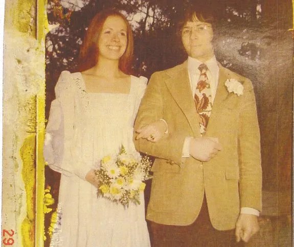 Ein Bild von der Hochzeit von Robert Durst und Kathleen McCormack; die später spurlos verschwindet. &copy; HBO