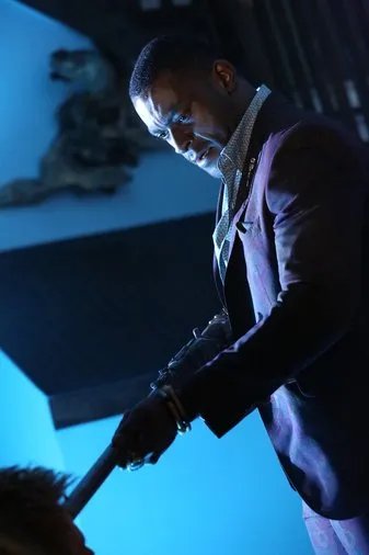 Michael James Shaw in der Episode %26bdquo;Waiting for the Man%26ldquo; &copy; NBC