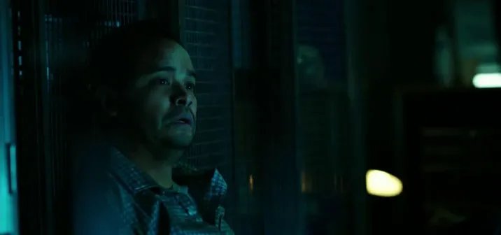 Oliver Peters (Ramon De Ocampo) © Syfy