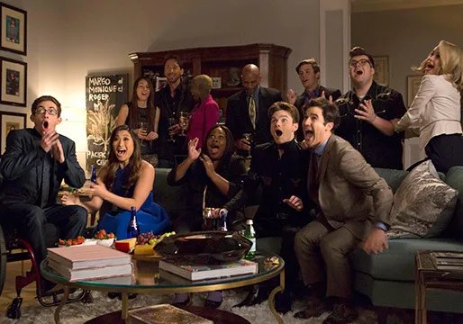 Szenenfoto aus dem Serienfinale %26bdquo;Dreams Come True%26ldquo; der US-Serie %26bdquo;Glee%26ldquo; &copy; FOX