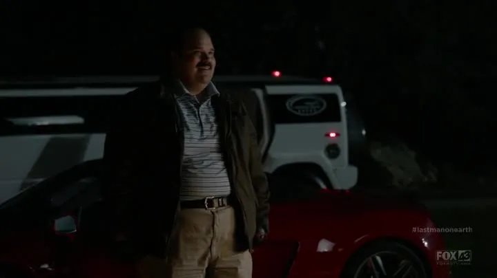 Mel Rodriguez in %26bdquo;The Last Man on Earth%26ldquo; &copy; FOX
