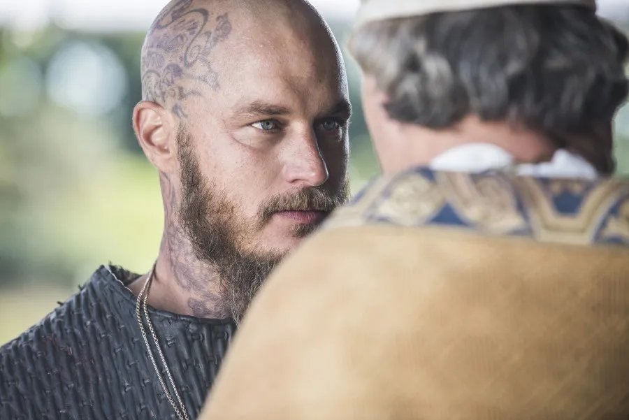 Ragnar Lothbrok (Travis Fimmel) in %26bdquo;Breaking Point%26ldquo; &copy; History