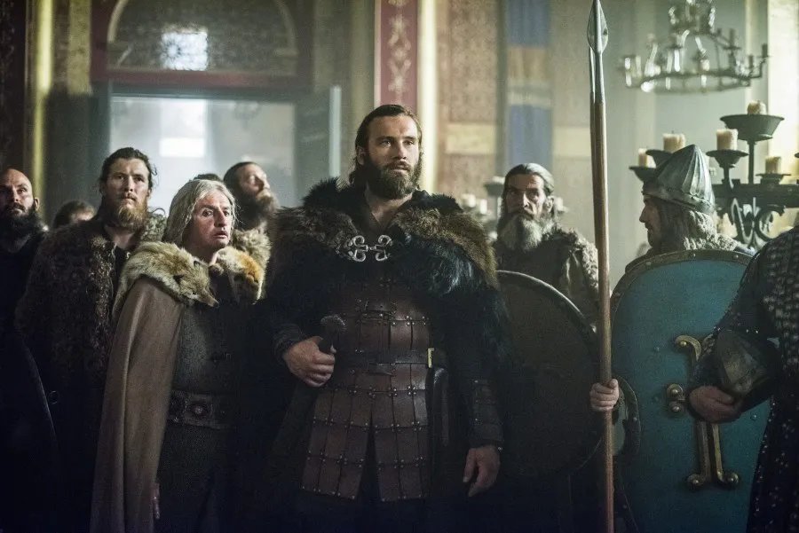Rollo (Clive Standen) in %26bdquo;The Dead%26ldquo; &copy; History