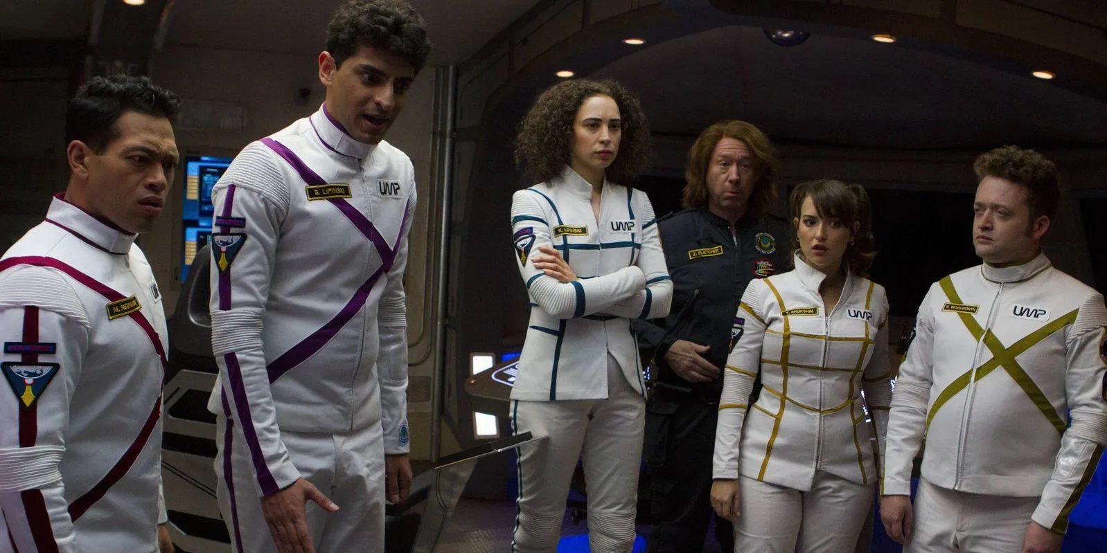 Die Crew aus %26bdquo;Other Space%26quot; &copy; Yahoo! Screen