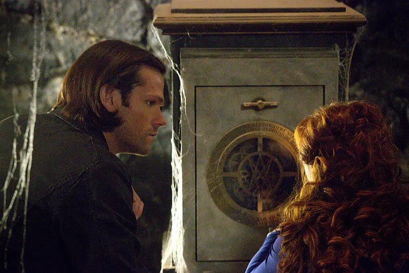 Sam und Rowena in der Serie %26bdquo;Supernatural%26ldquo; &copy; The CW