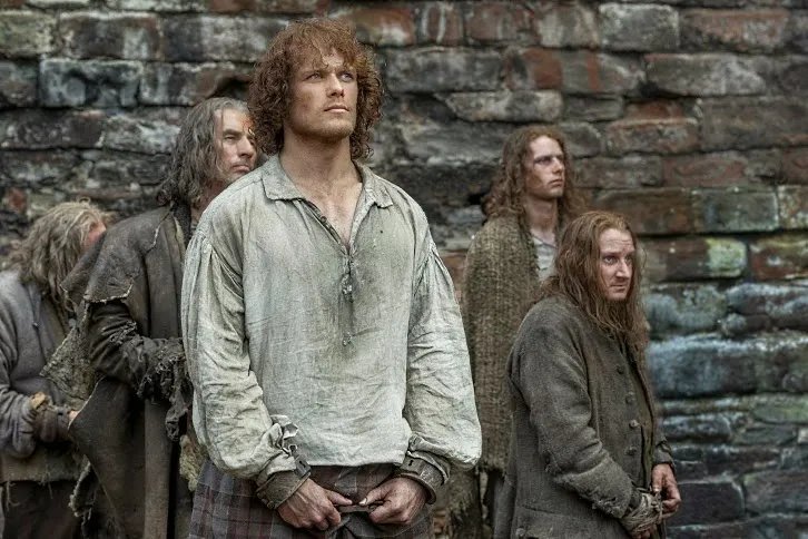 Jamie erwartet sein Schicksal in %26bdquo;Outlander%26ldquo;. &copy; Starz