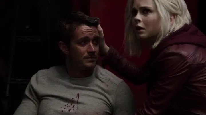 Major und Liv © The CW