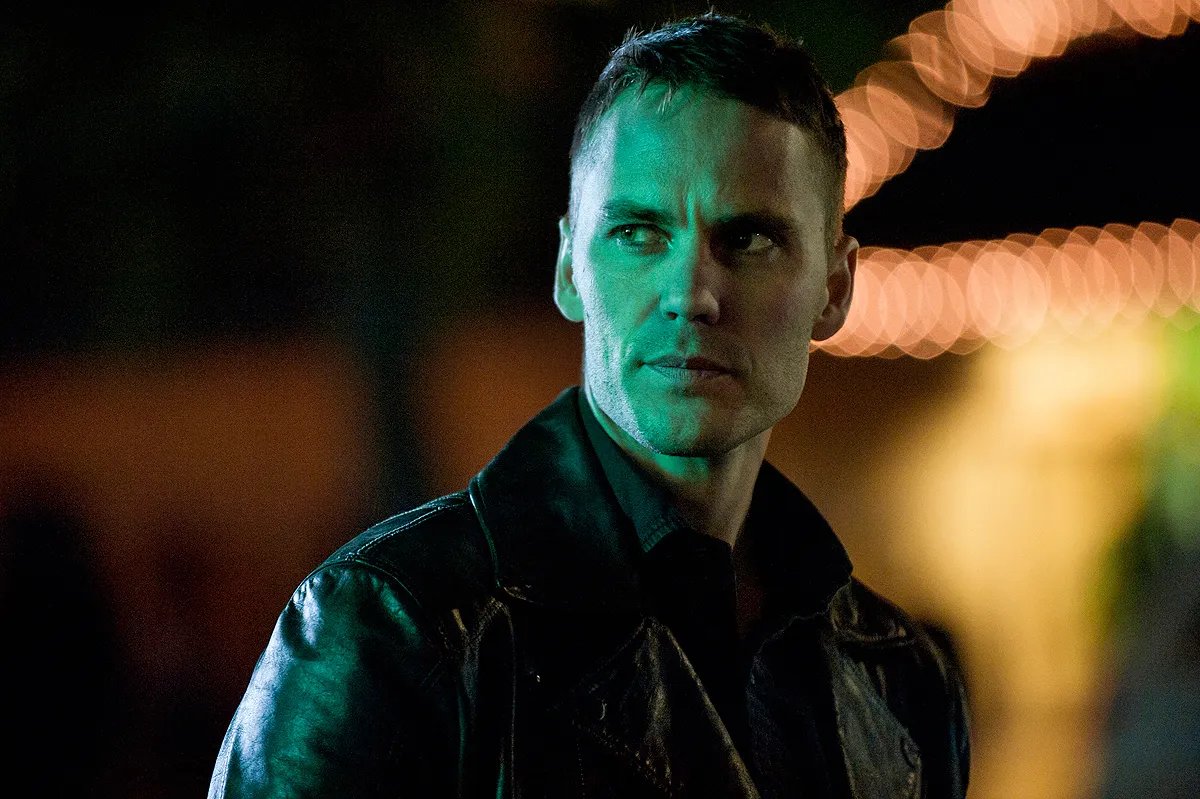Paul Woodrugh (Taylor Kitsch) blickt ebenso auf eine komplizierte Vergangenheit... © HBO