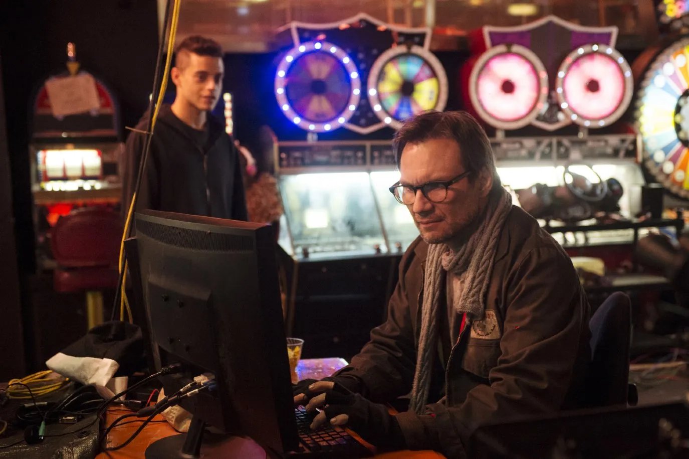 Rami Malek und Christian Slater in %26bdquo;Mr.Robot%26ldquo; © USA Network