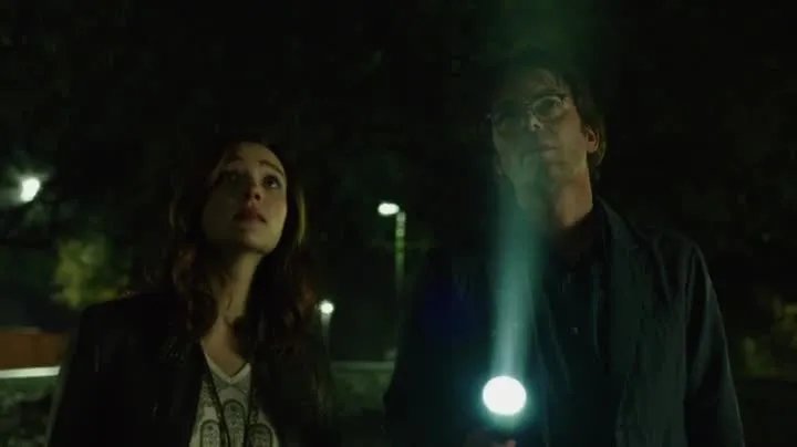 Nora Arnezeder und Billy Burke &copy; CBS