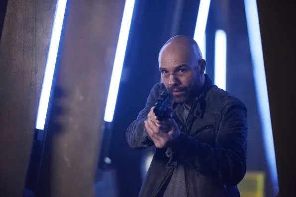 Conrad Pla in %26bdquo;Dark Matter%26ldquo; &copy; Syfy