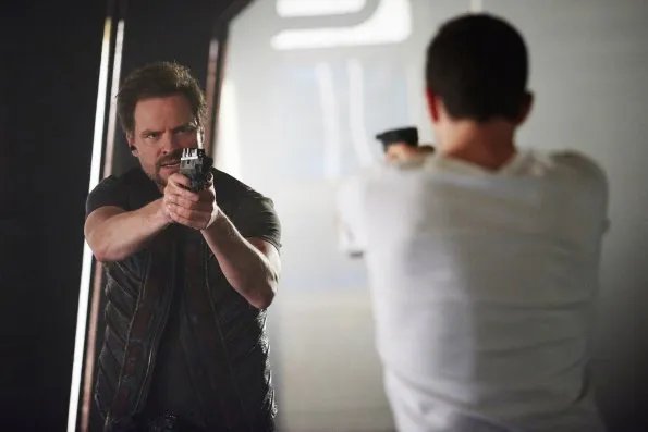 Anthony Lemke und Marc Bendavid in %26bdquo;Dark Matter%26ldquo; &copy; Syfy