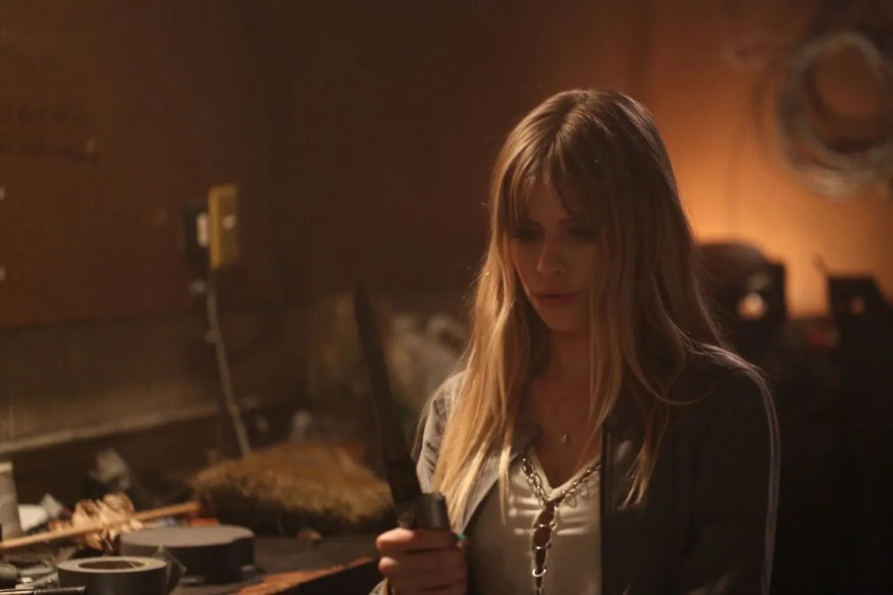 Carlson Young in %26bdquo;Scream%26ldquo; © MTV