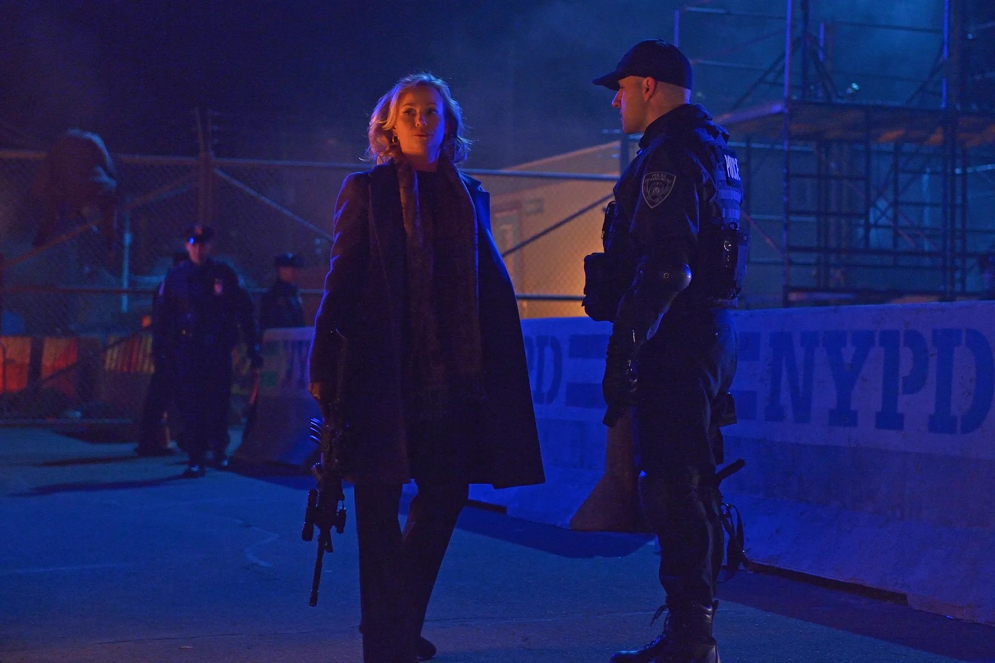 Feraldo (Samantha Mathis) in %26bdquo;The Battle for Red Hook%26ldquo; &copy; FX