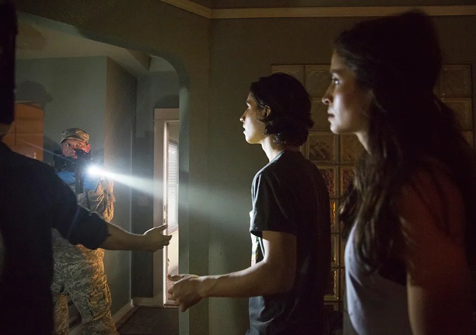 Szenenfoto aus der %26bdquo;Fear the Walking Dead%26ldquo;-Episode %26bdquo;Not Fade Away%26ldquo; &copy; AMC