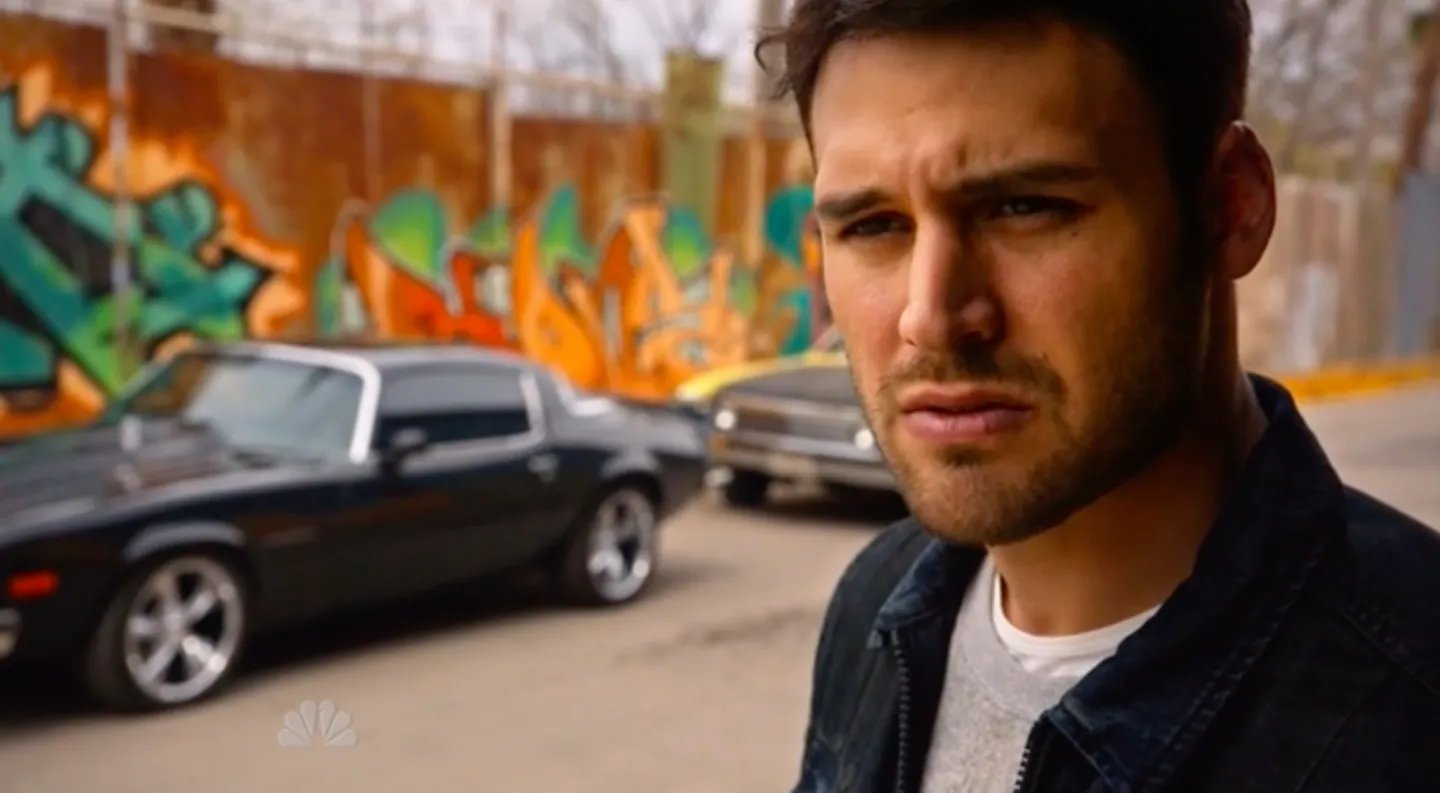 Bleibt noch etwas schwach: Der Plot um El Vengador Oscar (Ryan Guzman). &copy; NBC