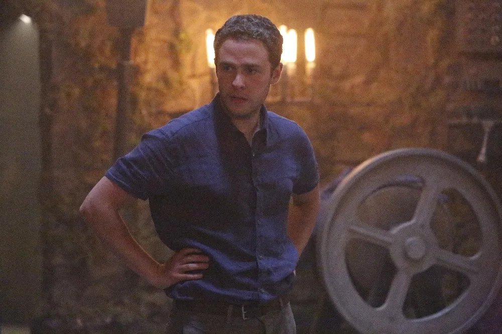 Szenenfoto aus der Episode %26bdquo;Purpose in the Machine%26ldquo; der US-Serie %26bdquo;Marvel%26#039;s Agents of S.H.I.E.L.D.%26ldquo; © ABC