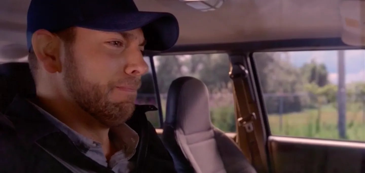 Luke (Zachary Levi) fĂ€llt der Alleingang alles andere als leicht. © NBC