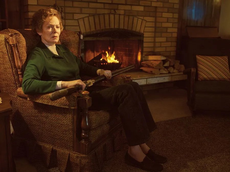 Matriarchin Floyd Gerhardt wird von der wunderbaren Jean Smart gespielt. &copy; FX