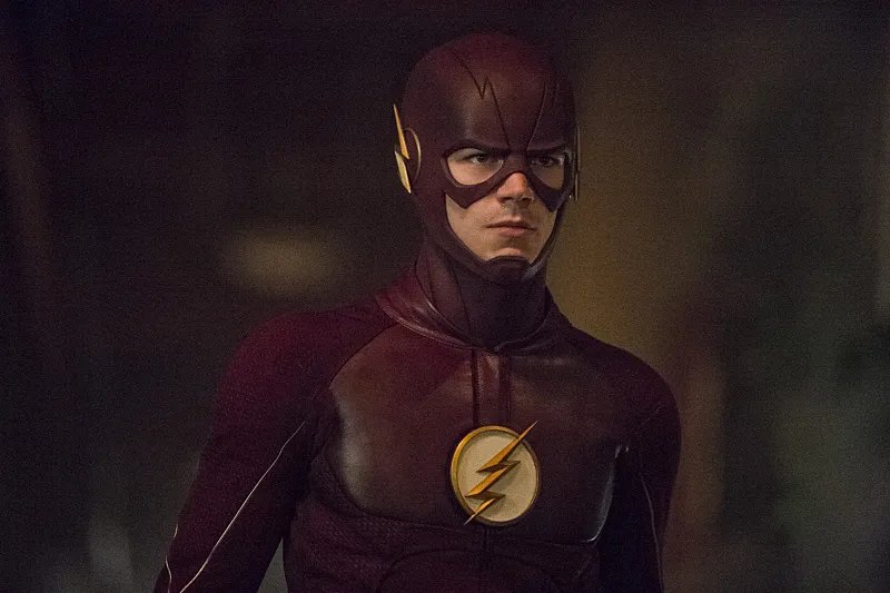 Grant Gustin als The Flash in %26bdquo;Flash of Two Worlds%26ldquo; &copy; The CW