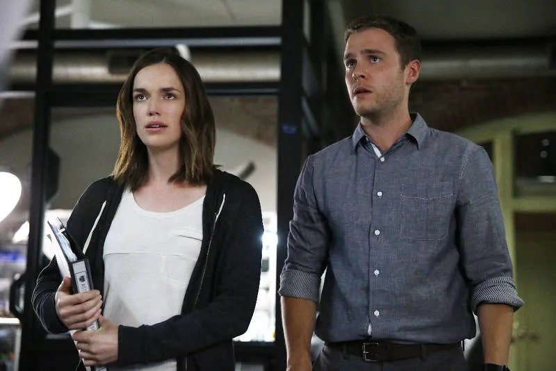 Szenenfoto aus der Episode %26bdquo;Devils You Know%26ldquo; der US-Serie %26bdquo;Marvel%26#039;s Agents of S.H.I.E.L.D.%26ldquo; © ABC