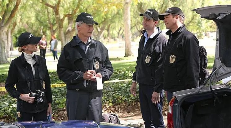 Das NCIS-Team in %26bdquo;Lockdown%26ldquo;. © CBS