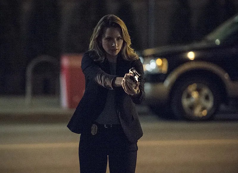 Pattie (Shantel VanSanten) in %26bdquo;The Fury of Firestorm%26ldquo;. © The CW