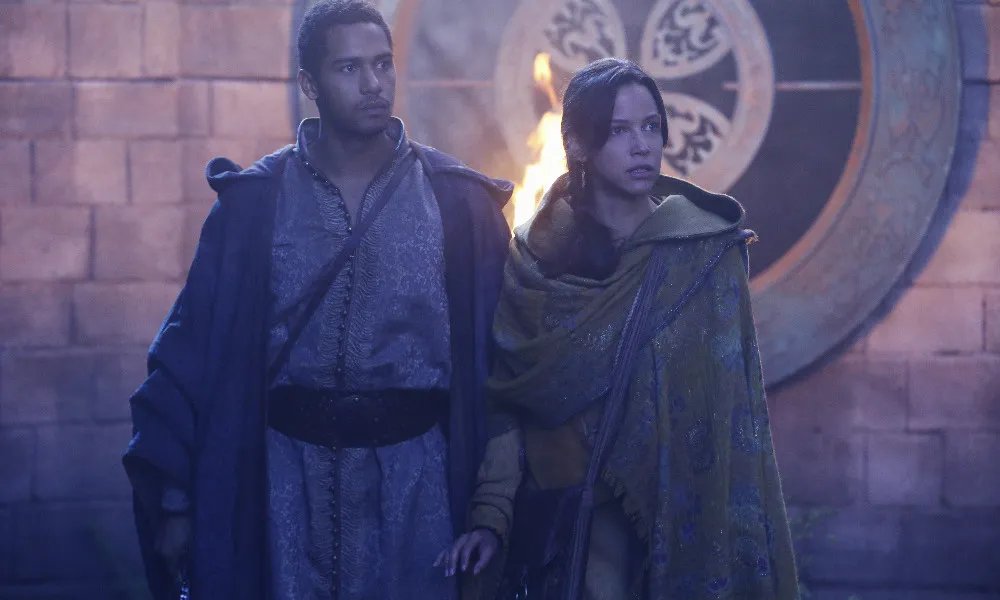 Caroline Ford und Elliot Knight in %26bdquo;Once upon a Time%26ldquo; &copy; ABC
