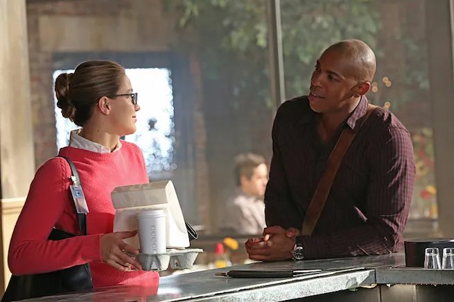 Kara (Melissa Benoist) und James (Mehcad Brooks) in %26bdquo;Red Faced%26ldquo; &copy; CBS