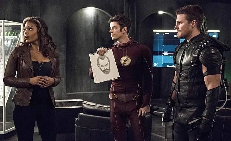 Kendra (Ciara Renee); Barry (Grant Gustin) und Oliver (Stephen Amell) in %26bdquo;Legends of Today (1)%26ldquo; &copy; The CW