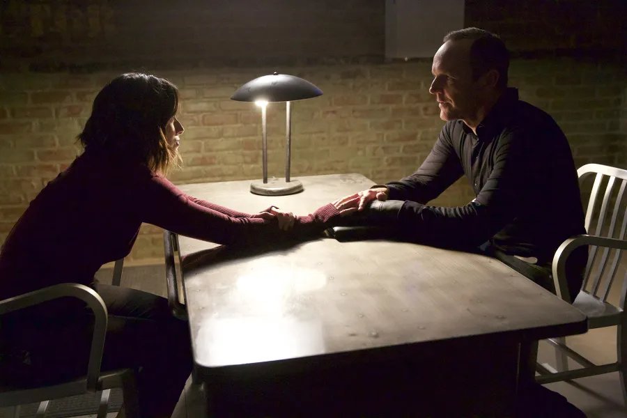 Szenenfoto aus der Episode %26bdquo;Closure%26ldquo; der US-Serie %26bdquo;Marvel%26#039;s Agents of S.H.I.E.L.D.%26ldquo; © ABC
