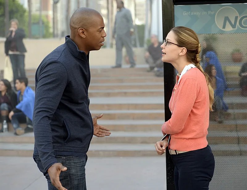 Kara (Melissa Benoist) und James (Mehcad Brooks) in %26bdquo;Human for a Day%26ldquo; © CBS