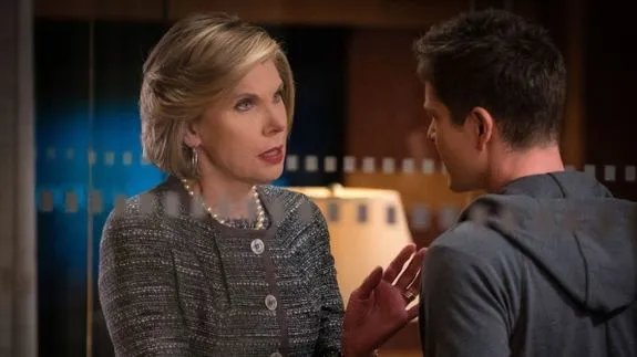 Haben reichlich Gesprächsbedarf: Diane (Christine Baranski) und Cary (Matt Czuchry). &copy; CBS
