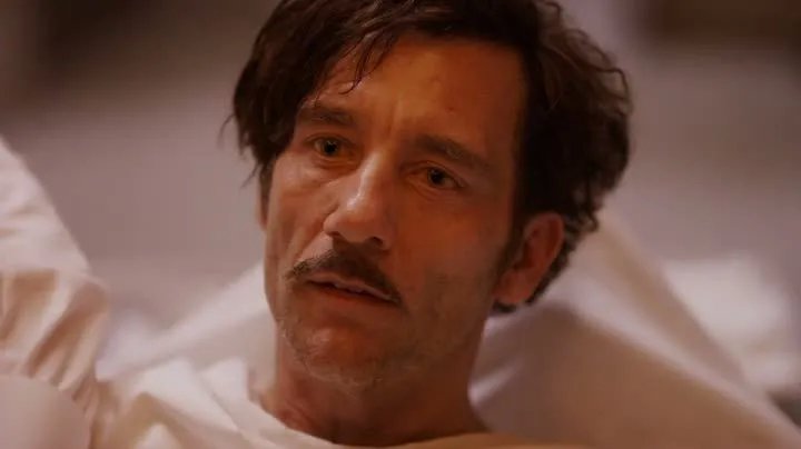 Thack (Clive Owen) beim Übertritt in die Ewigkeit &copy; Cinemax