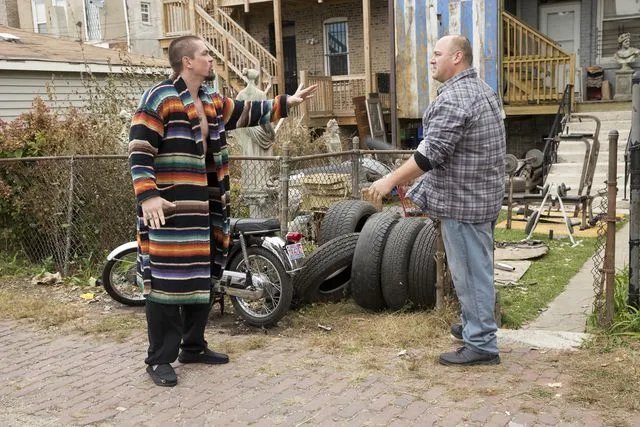 Der Handlungsbogen um Kev (Steve Howey; l.) und Yanis (Will Sasso) funktioniert nicht besonders gut. © Showtime