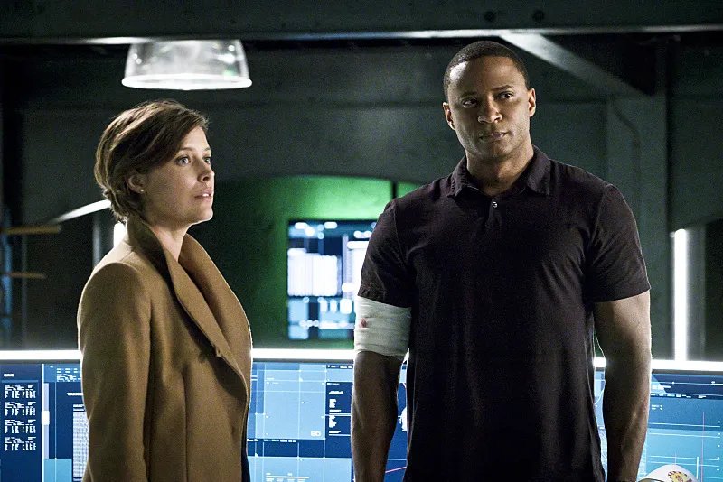 Szenenbild aus der Arrow-Episode %26bdquo;A.W.O.L.%26ldquo; &copy; The CW