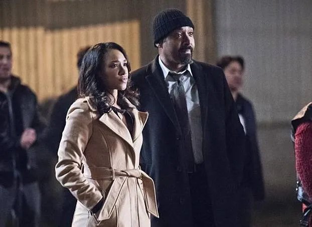Iris (Candice Patton) und Joe (Jesse L. Martin) in %26bdquo;Fast Lane%26ldquo; &copy; The CW