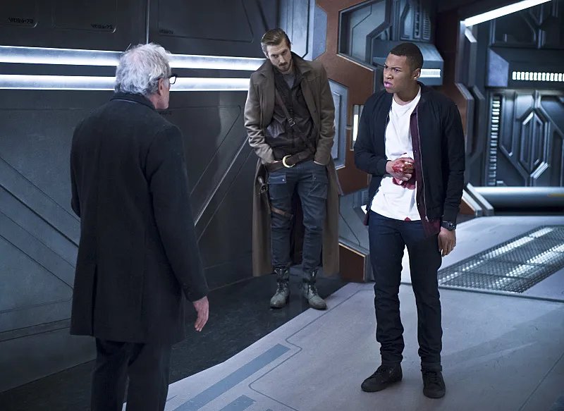 Szenenbild aus der %26bdquo;Legends of Tomorrow%26ldquo;-Episode %26bdquo;White Knights%26ldquo; &copy; The CW