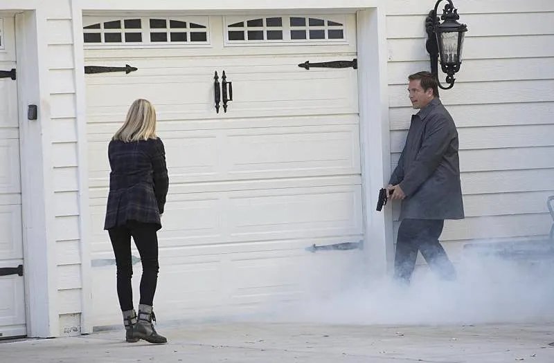 Bishop (Emily Wickersham) und Tony (Michael Weatherly) im Einsatz &copy; CBS