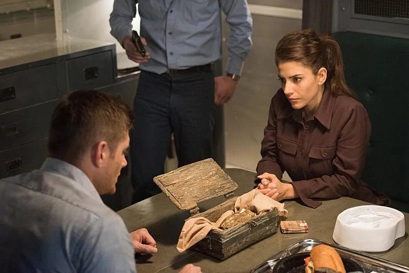 Stück Holz in %26bdquo;Supernatural%26ldquo; &copy; The CW