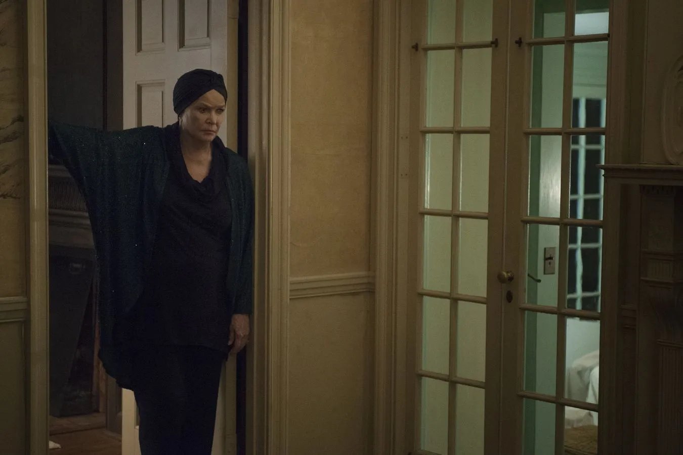 Claires Mutter Elizabeth (Ellen Burstyn) hat durch ihre Krebserkrankung nichts an Kampfeslust eingebüßt. &copy; Netflix