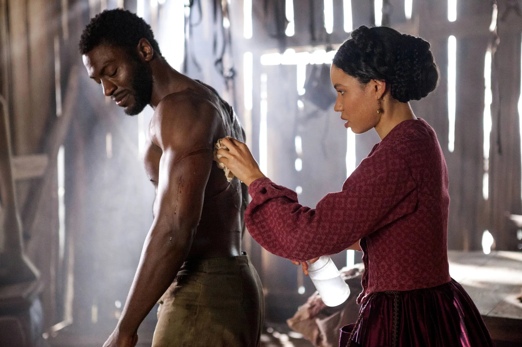 Aldis Hodge und Jurnee Smollett-Bell in %26bdquo;Underground%26ldquo; &copy; WGN America