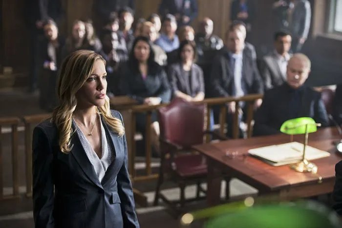 Szenenfoto aus der %26bdquo;Arrow%26ldquo;-Episode %26bdquo;Broken Hearts%26ldquo; &copy; The CW