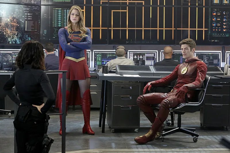 Barry Allen (Grant Gustin) in den heiligen Hallen der DEO &copy; CBS