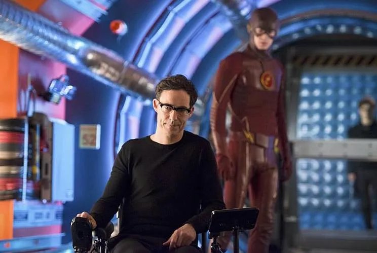 Harrison Wells (Tom Cavanagh) in %26bdquo;Flash Back%26ldquo; © The CW