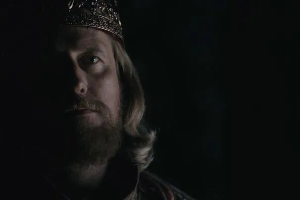 Linus Roache in %26bdquo;The Profit and the Loss%26ldquo; &copy; History